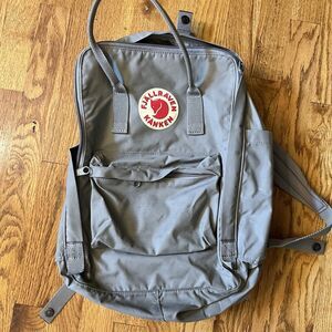 Fjallraven 23510 Kanken Gray 15” Padded Laptop School Outdoor Canvas Backpack